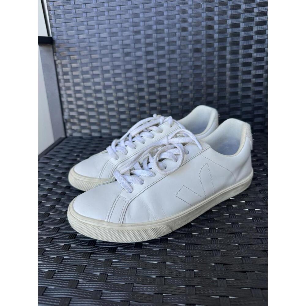 VEJA Esplar Leather Low-Top Sneakers White Beige Suede Heel Size EU 39 US‎ 8